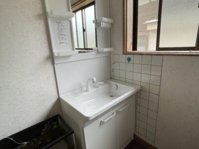 使うたびきれいになる洗面化粧台へ／完成／富山県氷見市