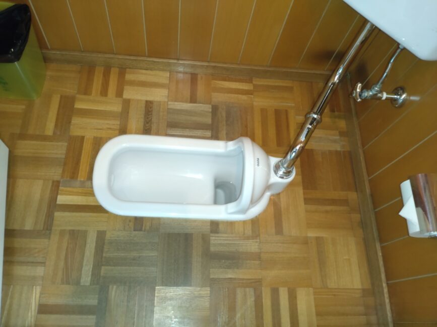 トイレ改修工事
