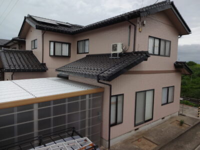 外壁と付帯部の塗装工事で、まるで新築のような素敵な外観に！／完成／富山県高岡市