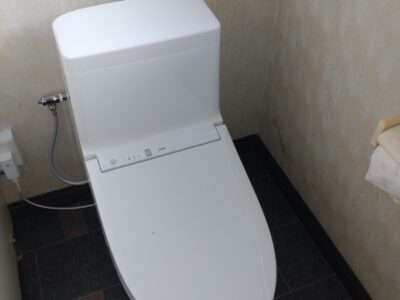 トイレ取替工事／完成富山県氷見