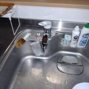 浄水器内蔵水栓に交換し、安心でおいしい水をご提供／完成／水栓
